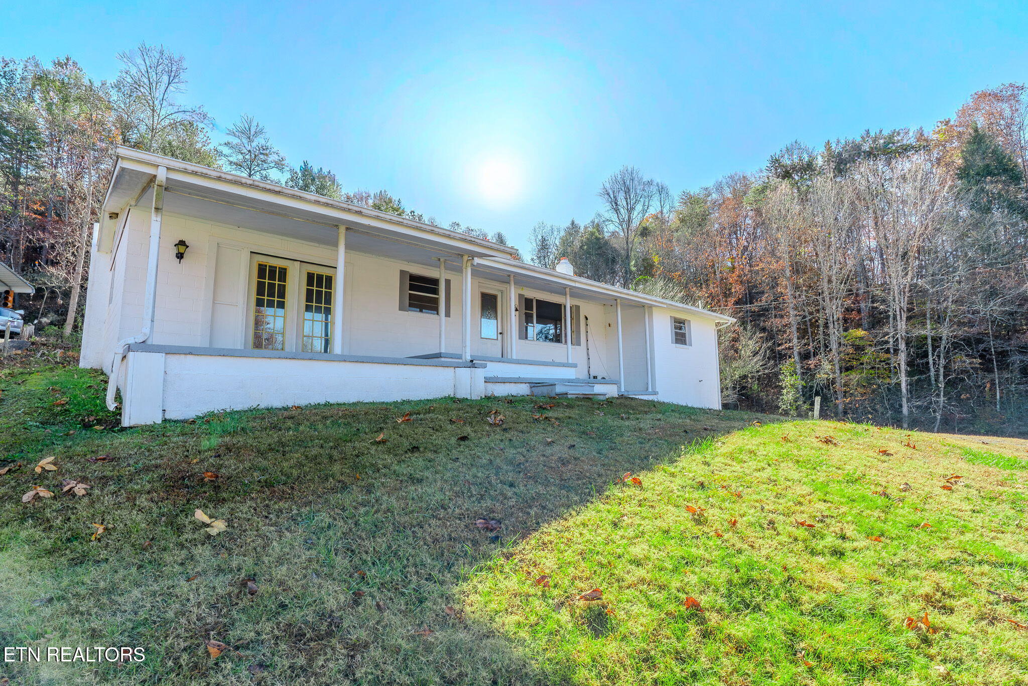158 Stiles Road Madisonville, TN 37354 - Photo 3 of 25 13-web-or-mls-_DSC7631-HDR