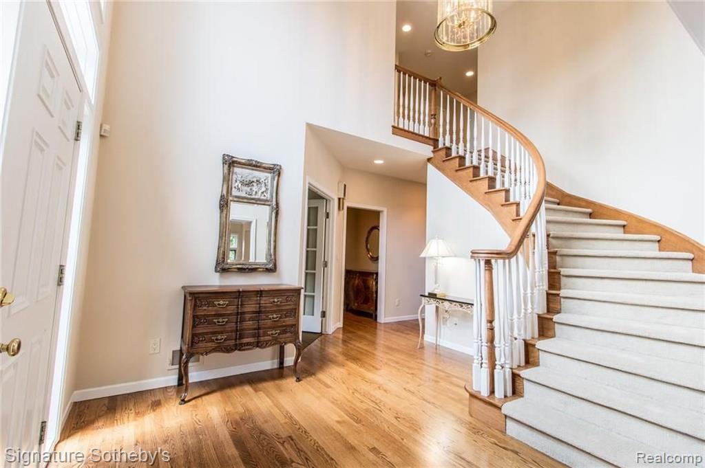 1650 Scenic Hollow Rochester Hills, MI 48306 - Photo 10 of 60