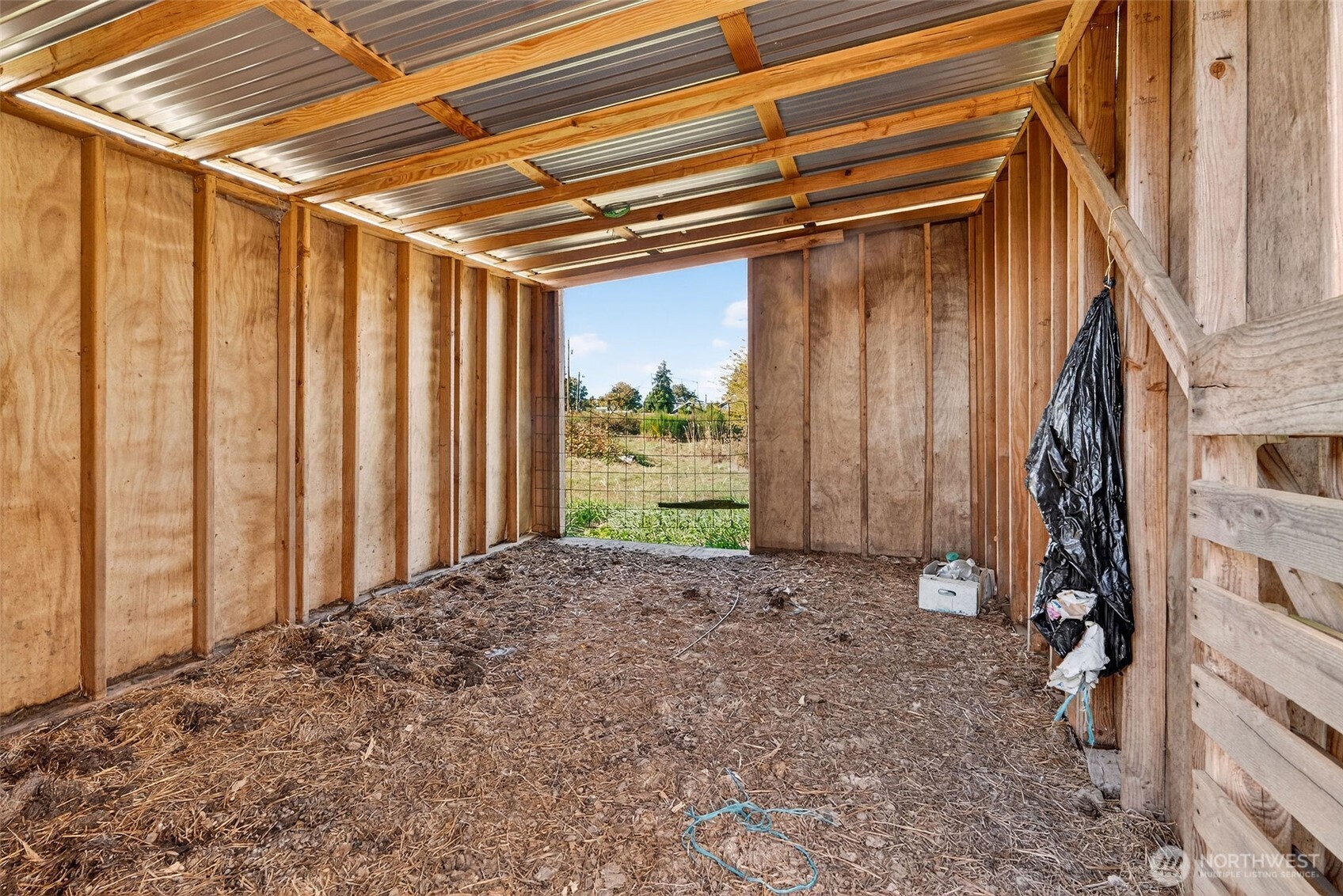 24525 59th Avenue Southwest Vashon, WA 98070 - Photo 7 of 26 a view of a back yard