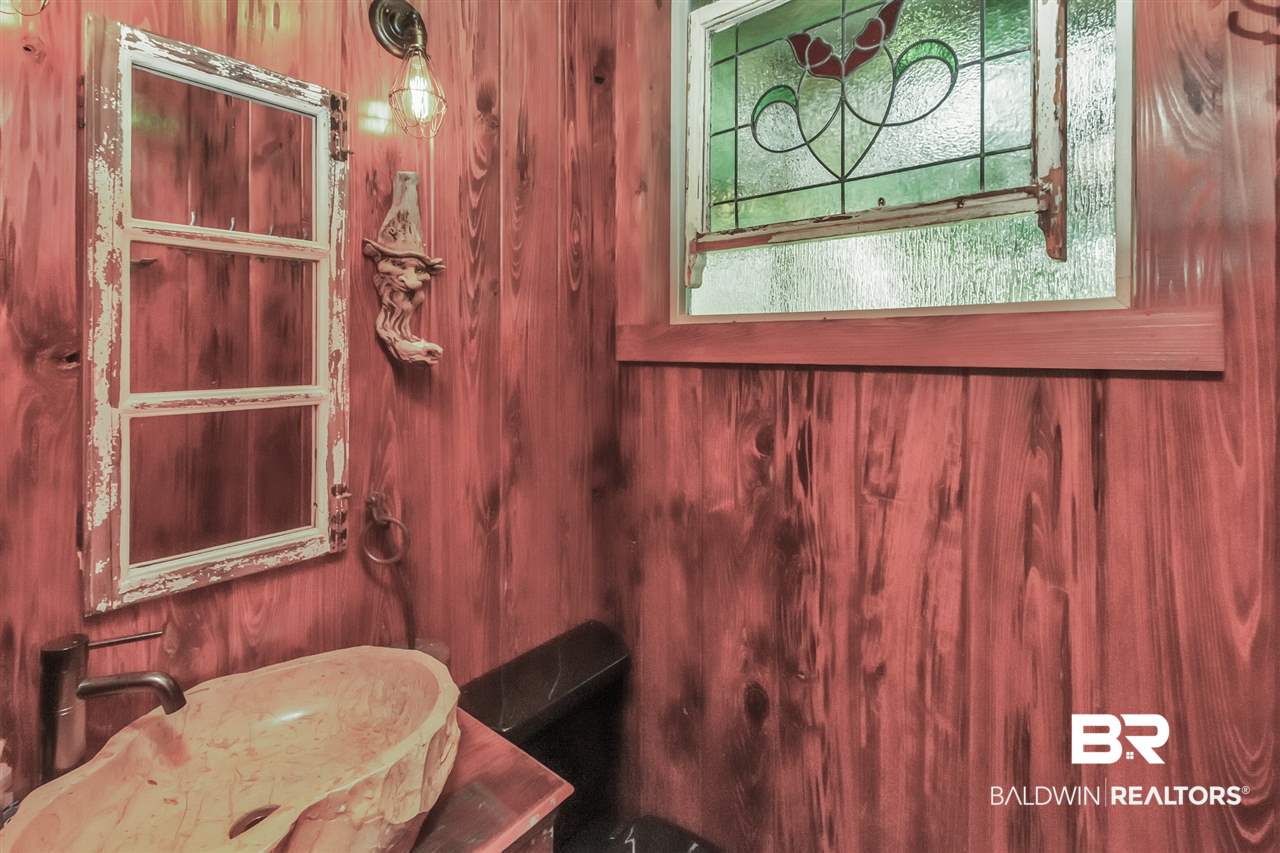 11000 Kelly Road Mobile, AL 36608 - Photo 40 of 48 Powder room.