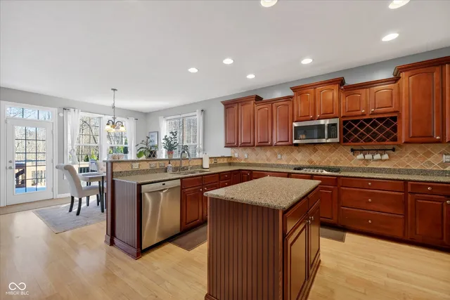 $775,000 | 7931 Fawnwood Drive, Indianapolis, IN 46278