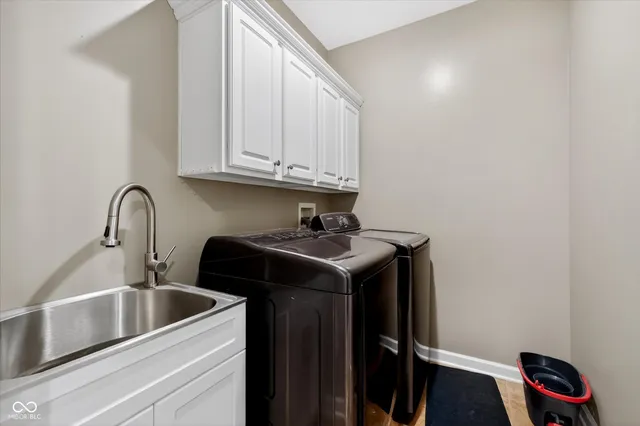 $775,000 | 7931 Fawnwood Drive, Indianapolis, IN 46278