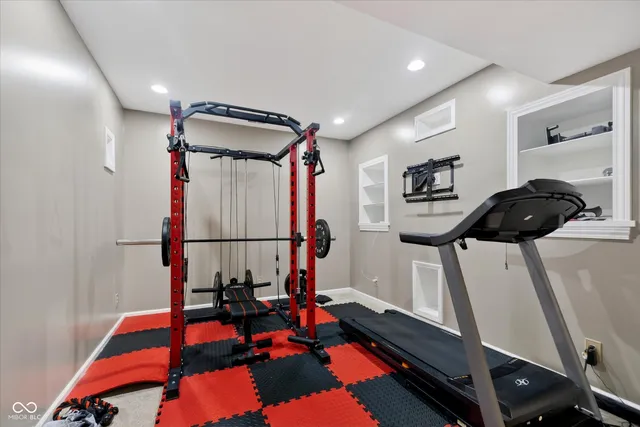 $775,000 | 7931 Fawnwood Drive, Indianapolis, IN 46278