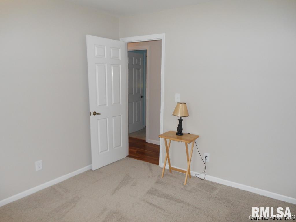 69 Ramblewood Road Chatham, IL 62629 - Photo 16 of 27 Gallery Image 16