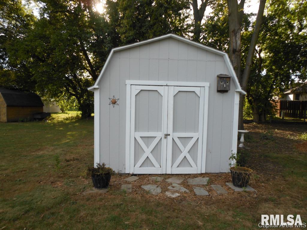 69 Ramblewood Road Chatham, IL 62629 - Photo 27 of 27 Gallery Image 27