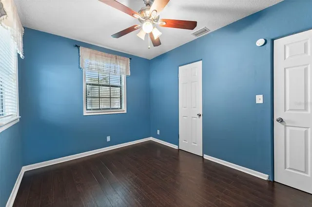 $3,900 | 4008 West Swann Avenue, Tampa, FL 33609