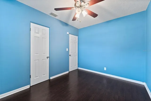 $3,900 | 4008 West Swann Avenue, Tampa, FL 33609