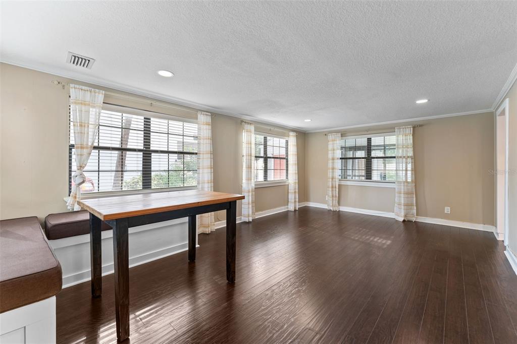 4008 West Swann Avenue Tampa, FL 33609 - Photo 6 of 27