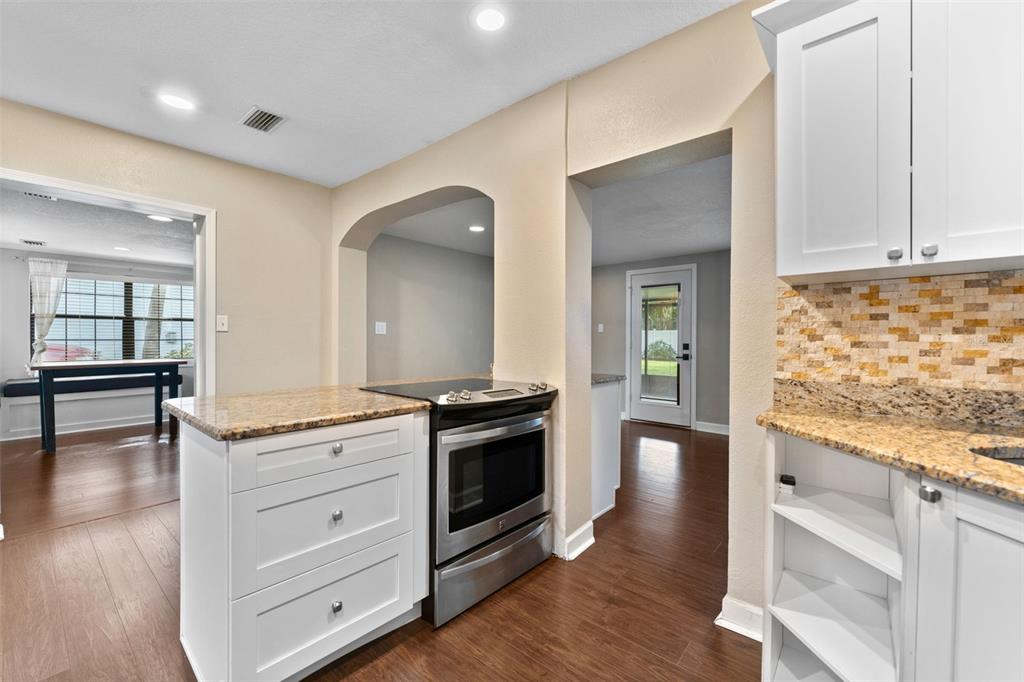 4008 West Swann Avenue Tampa, FL 33609 - Photo 10 of 27