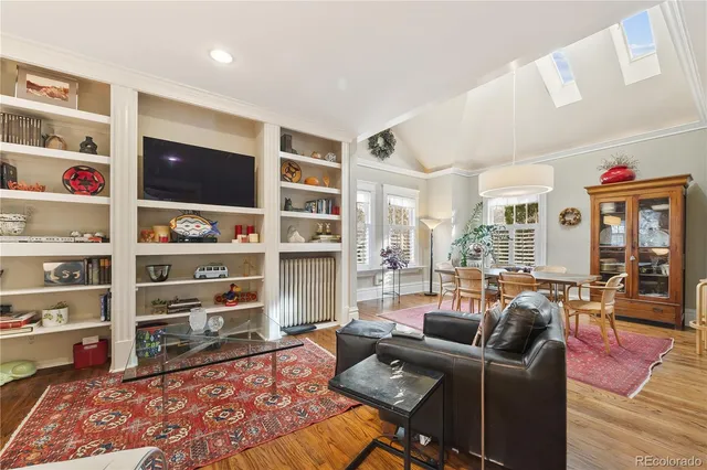 $905,000 | 939 Pearl Street, Unit C, Denver, CO 80203