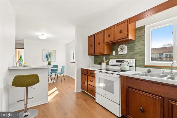 $399,000 | 723 207th Street, Pasadena, MD 21122