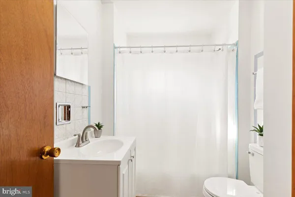 $399,000 | 723 207th Street, Pasadena, MD 21122