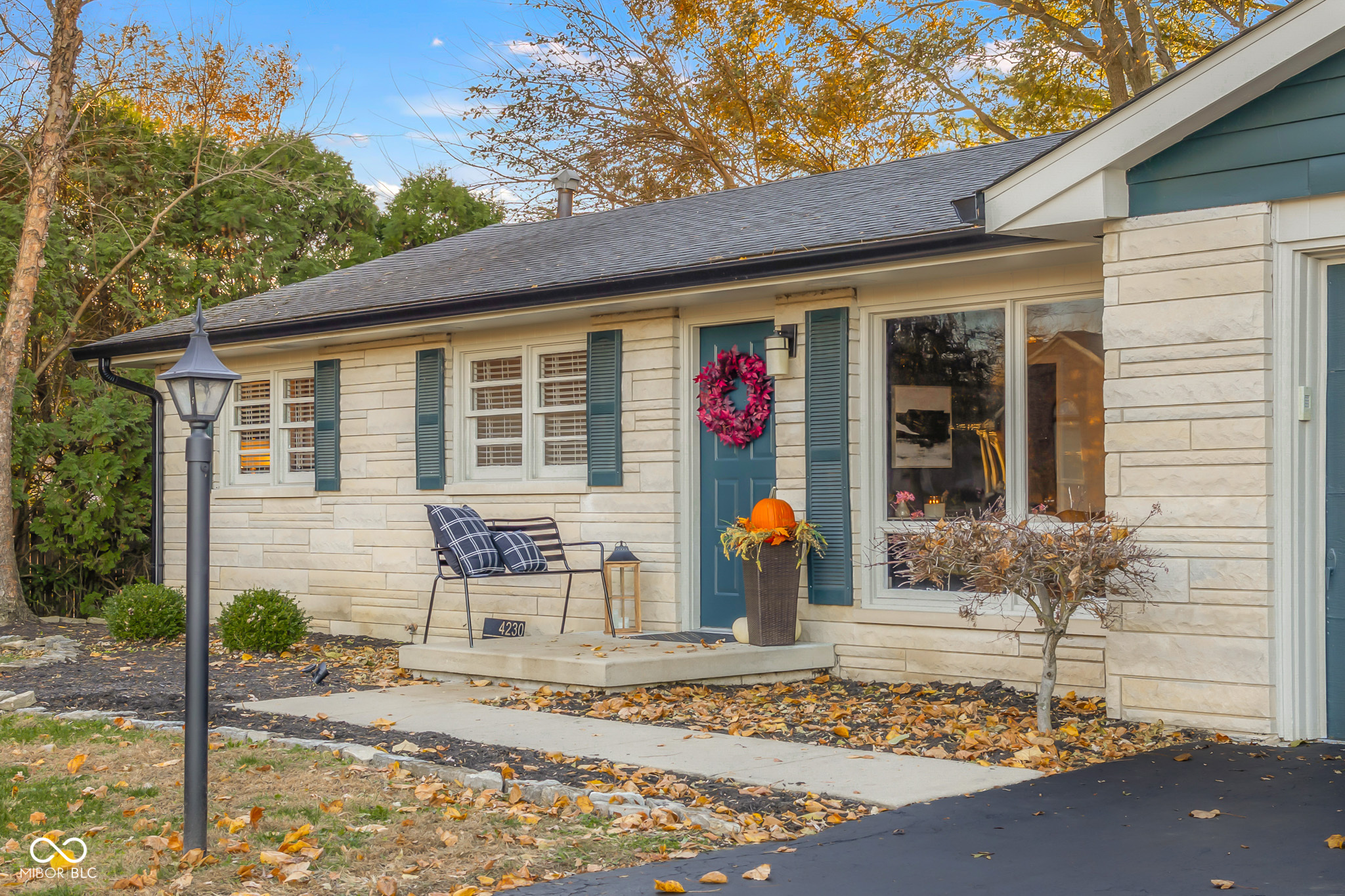 4230 River Road Columbus, IN 47203 - Photo 4 of 77 Gallery Image 4