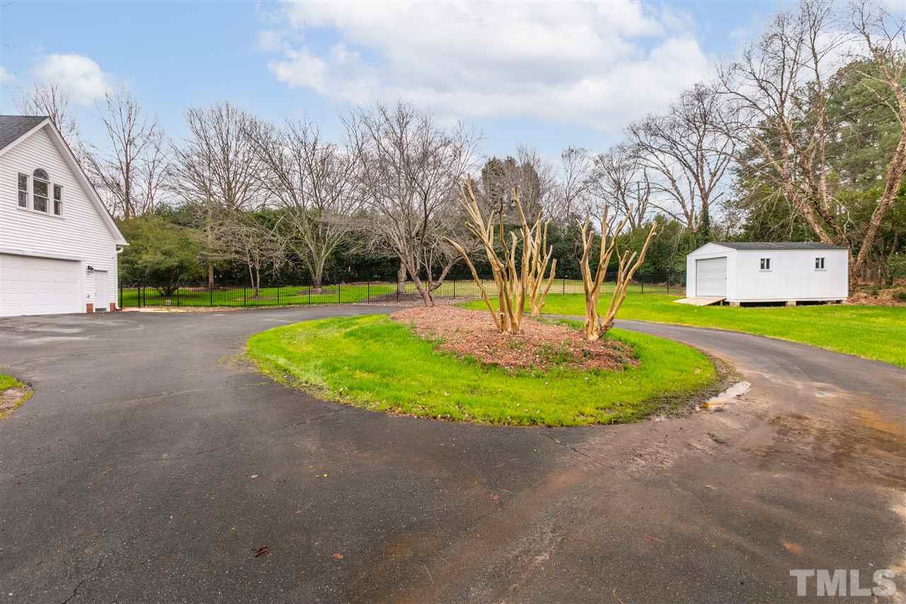 5513 Den Heider Way Raleigh, NC 27606 - Photo 26 of 30 Gallery Image 26