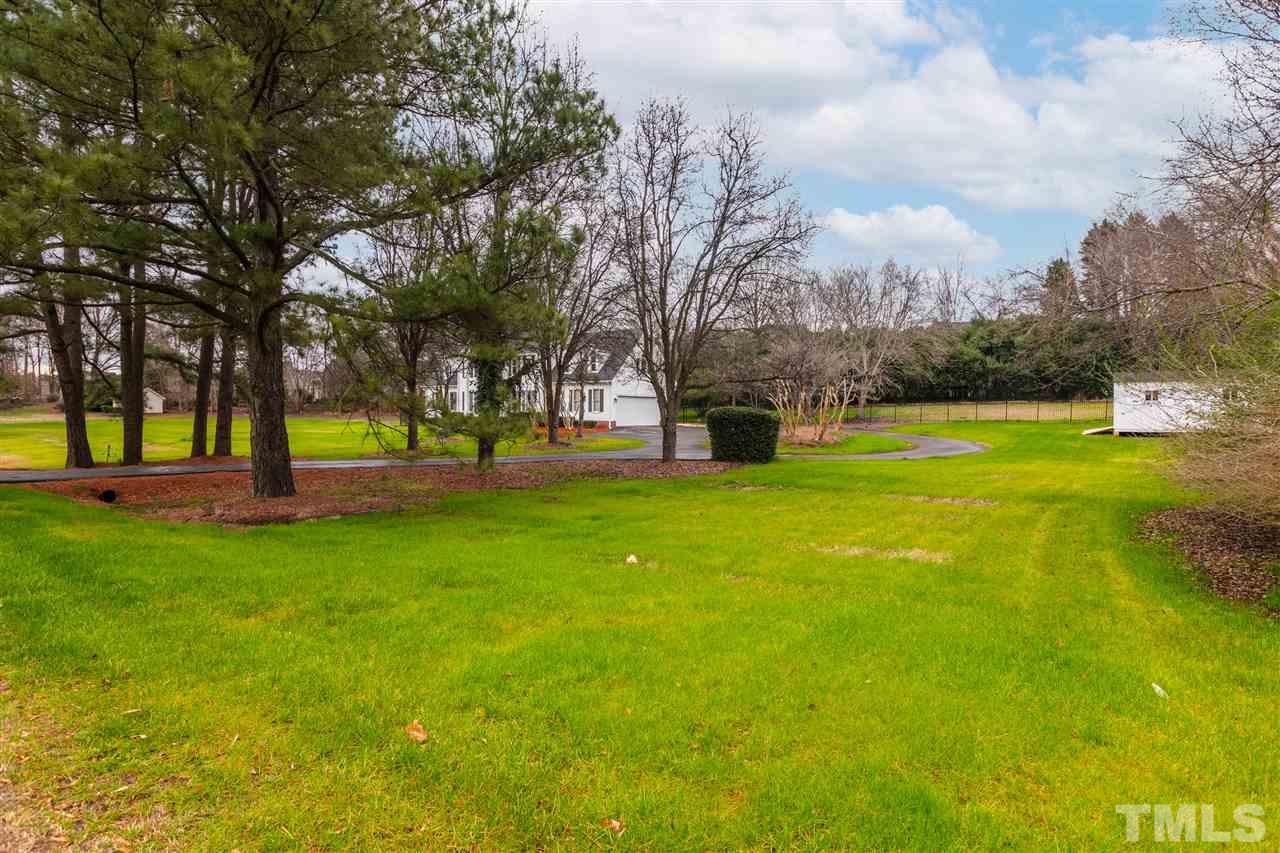 5513 Den Heider Way Raleigh, NC 27606 - Photo 28 of 30 Gallery Image 28