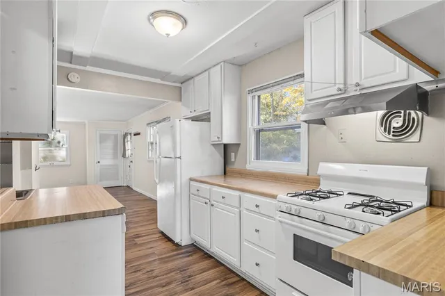 $199,000 | 940 Brookside Avenue, Webster Groves, MO 63119