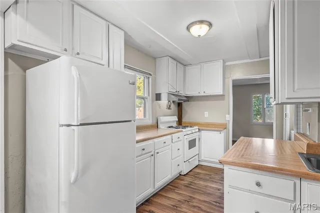 $199,000 | 940 Brookside Avenue, Webster Groves, MO 63119