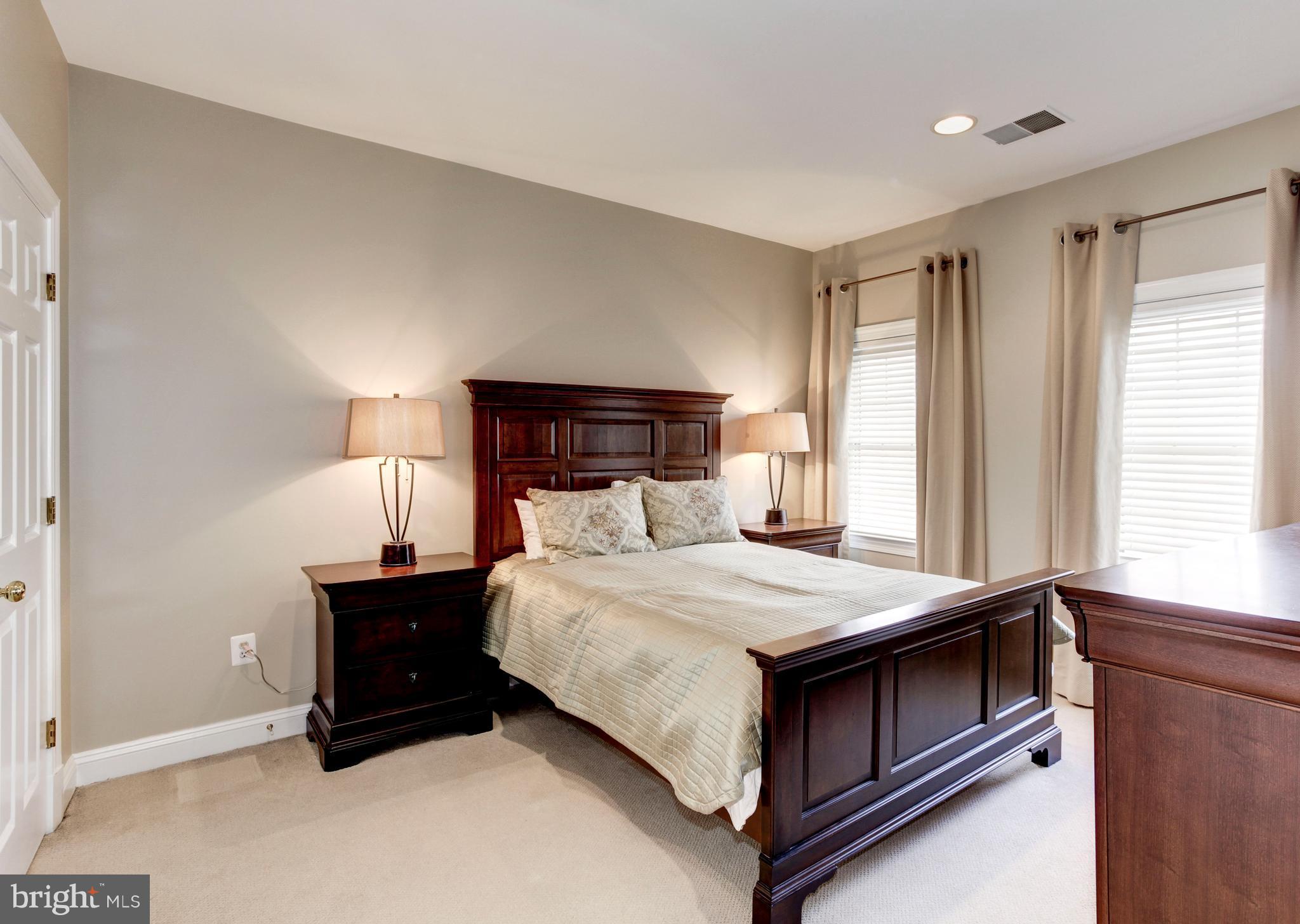 12090 Kinsley Place Reston, VA 20190 - Photo 24 of 30 Bedroom