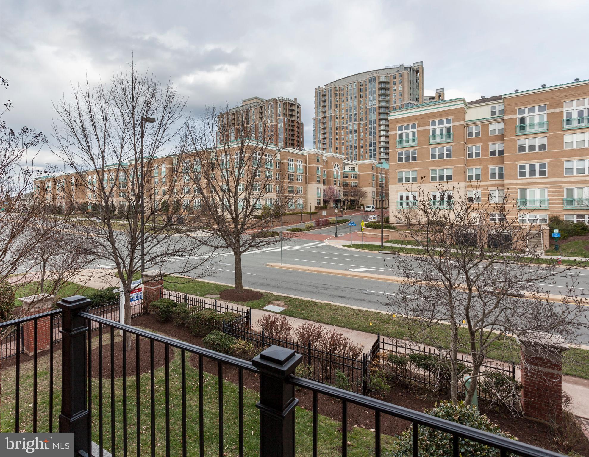 12090 Kinsley Place Reston, VA 20190 - Photo 30 of 30 Close to RTC!