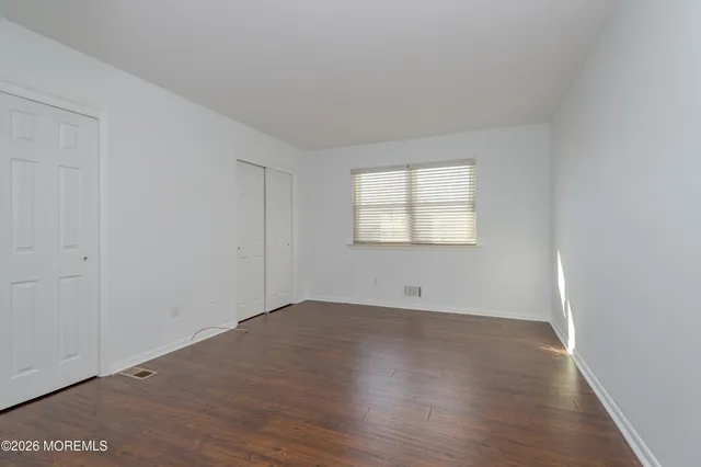 $310,000 | 6 B Ct M, Unit 5902, Brick, NJ 08724