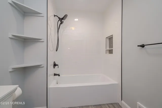 $310,000 | 6 B Ct M, Unit 5902, Brick, NJ 08724