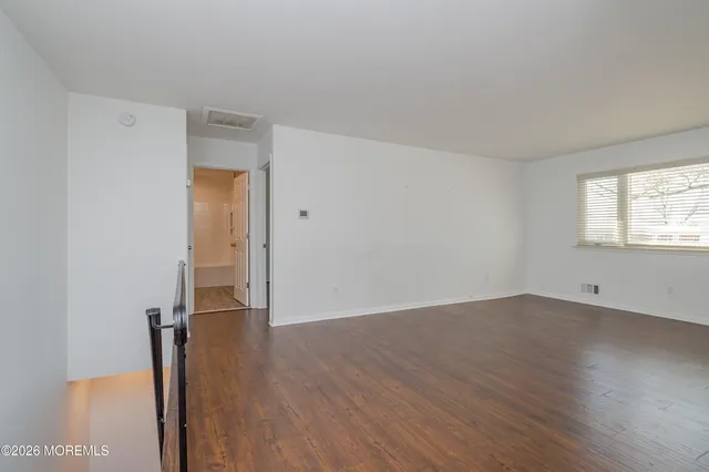 $310,000 | 6 B Ct M, Unit 5902, Brick, NJ 08724