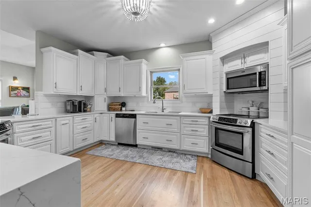 $649,900 | 471 Highway 61, Scott City, MO 63780