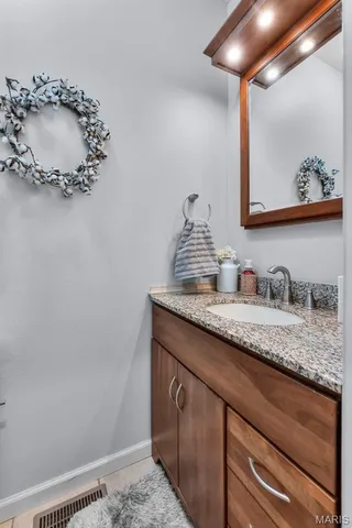 $649,900 | 471 Highway 61, Scott City, MO 63780