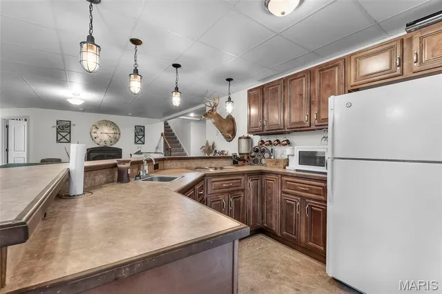 $649,900 | 471 Highway 61, Scott City, MO 63780