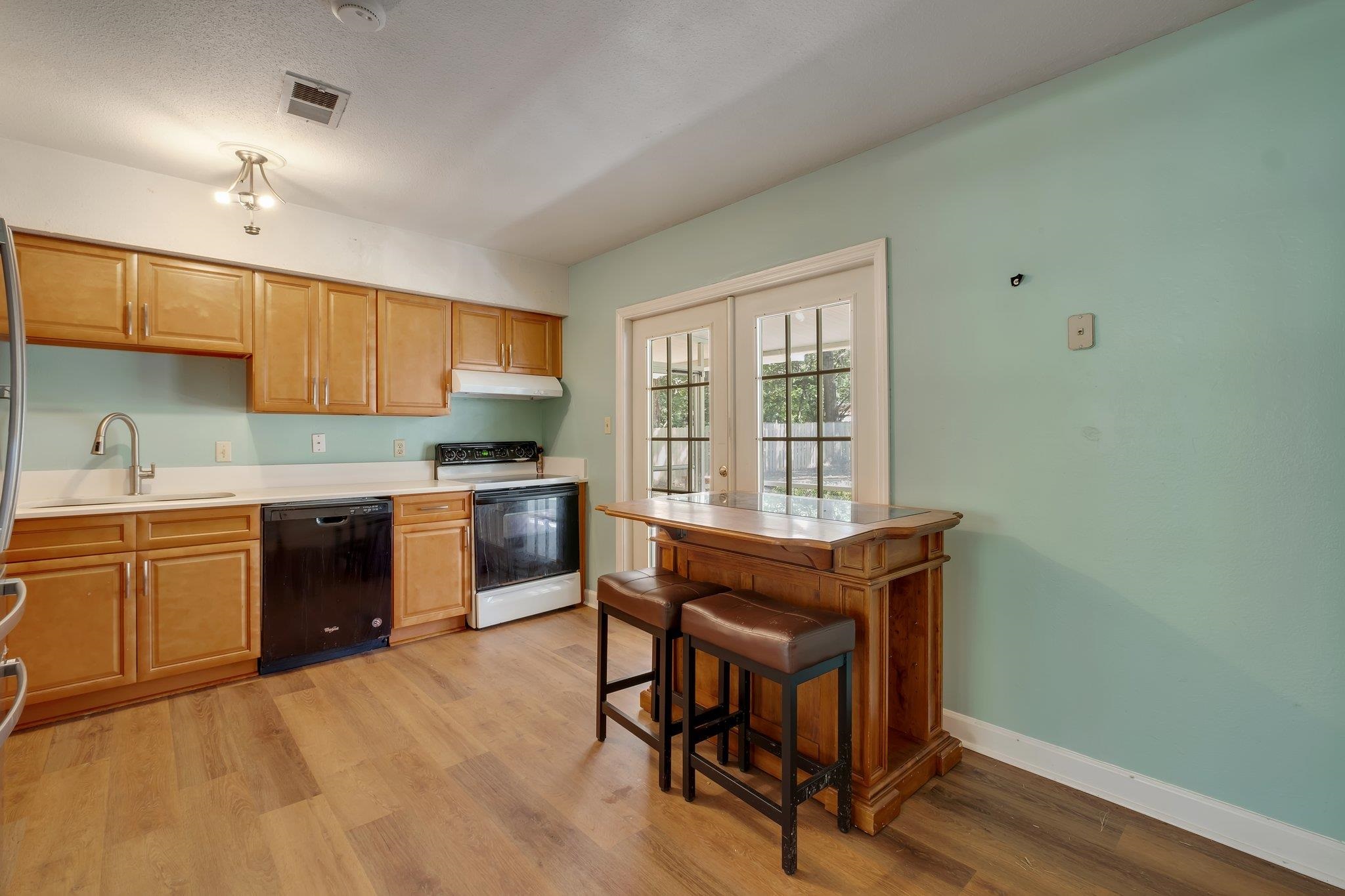 1821 Aaron Road Tallahassee, FL 32303 - Photo 2 of 25 Gallery Image 2