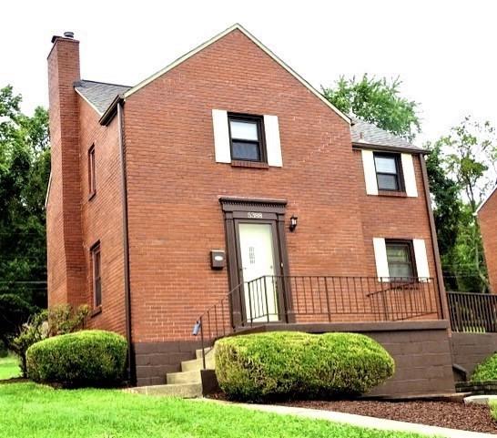 5388 Highgrove Road Pittsburgh, PA 15234 - Photo 2 of 25 Gallery Image 2