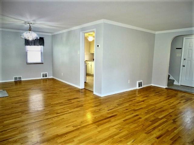 5388 Highgrove Road Pittsburgh, PA 15234 - Photo 11 of 25 Gallery Image 11