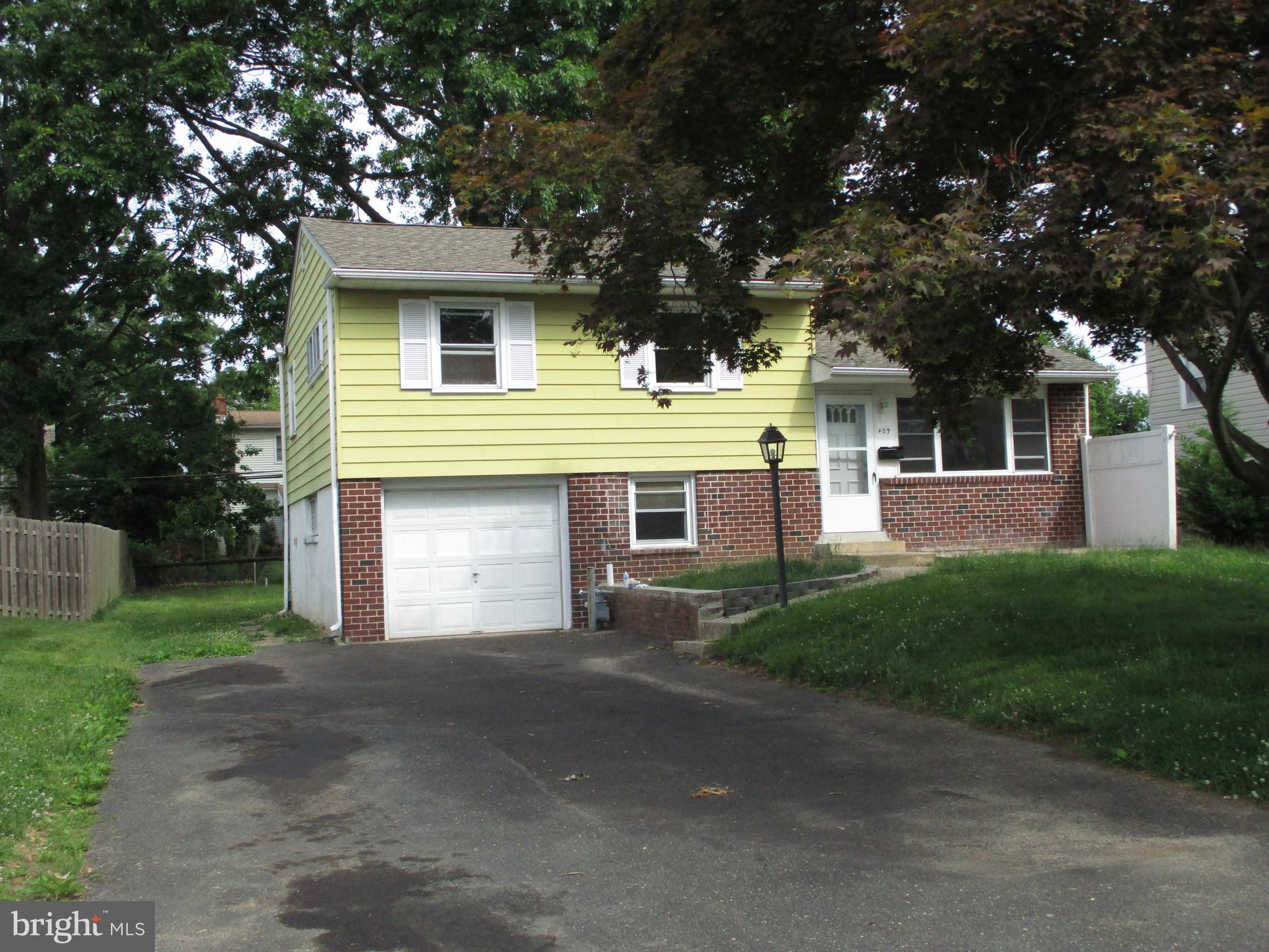 409 Goodwin Road Hatboro, PA 19040 - Photo 1 of 22 Gallery Image 1