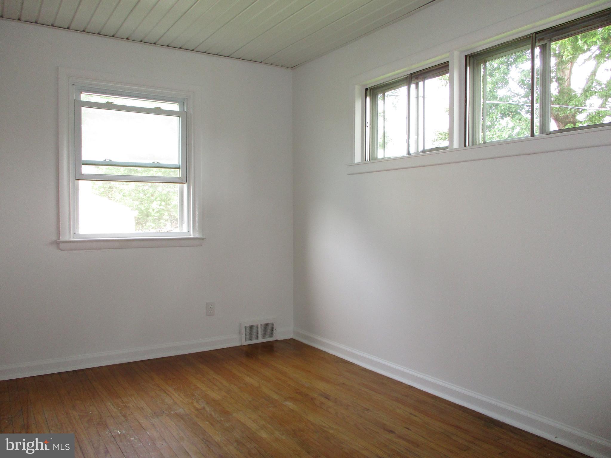 409 Goodwin Road Hatboro, PA 19040 - Photo 13 of 22 Gallery Image 13