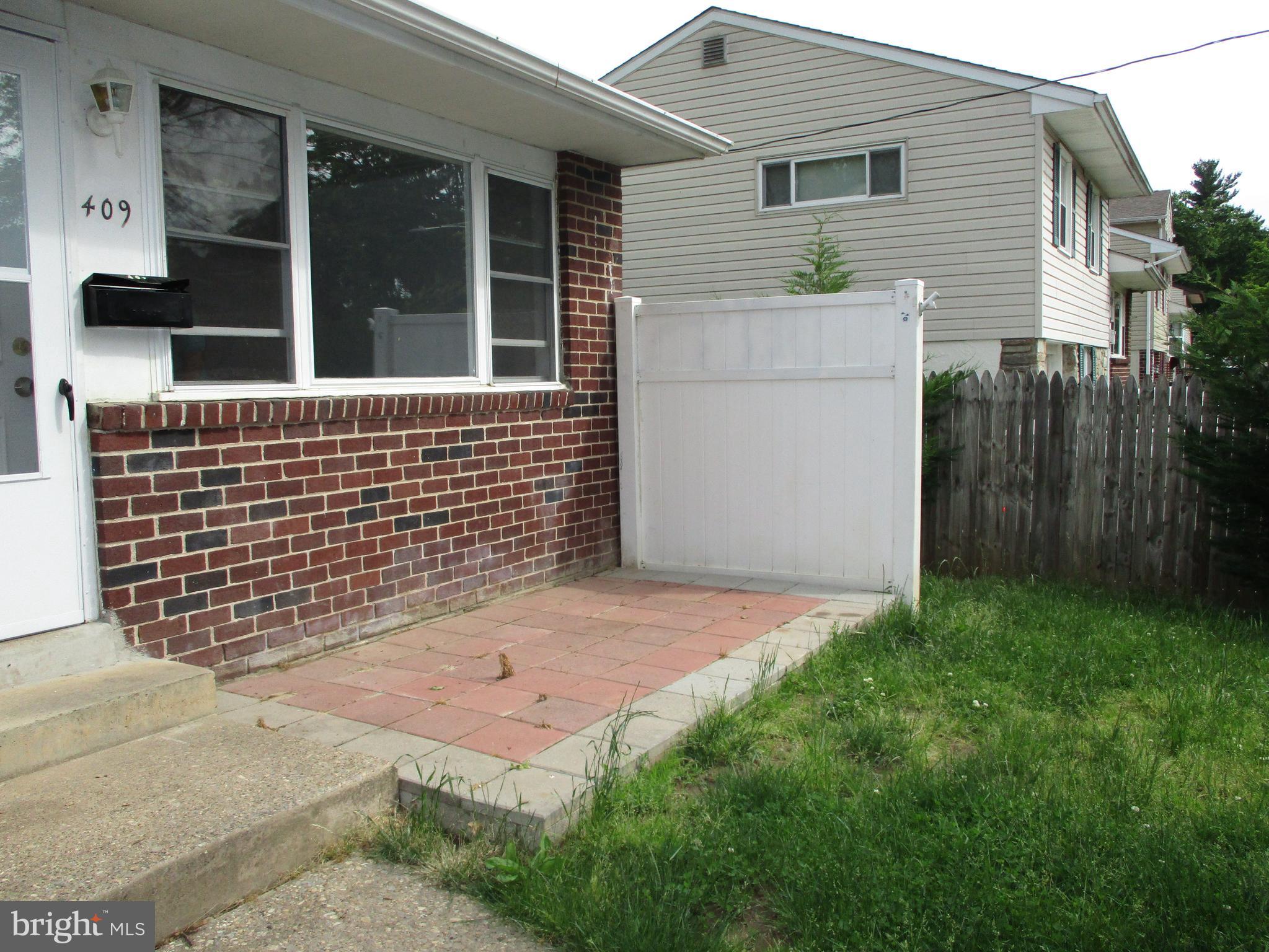 409 Goodwin Road Hatboro, PA 19040 - Photo 3 of 22 Gallery Image 3