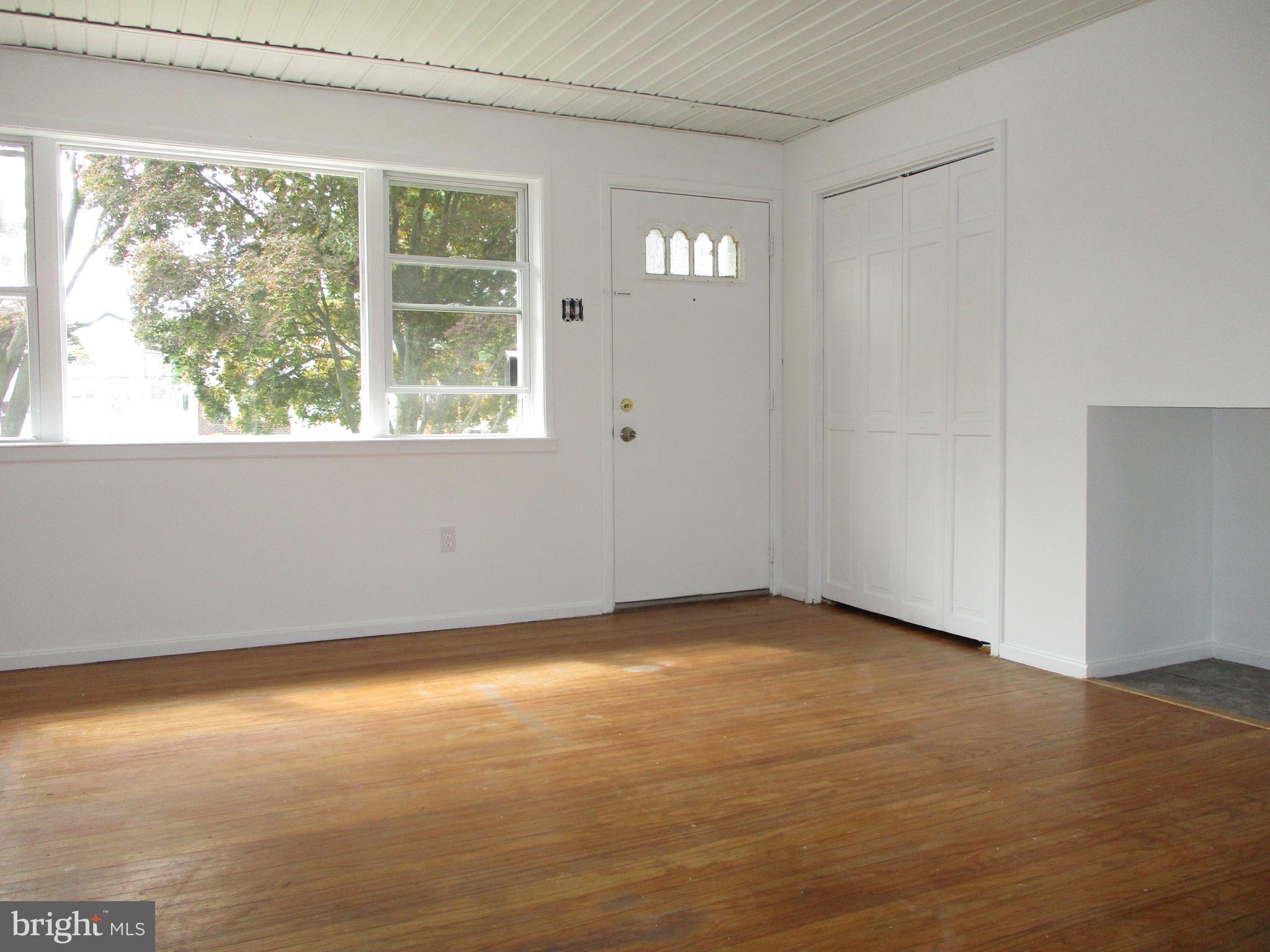 409 Goodwin Road Hatboro, PA 19040 - Photo 5 of 22 Gallery Image 5