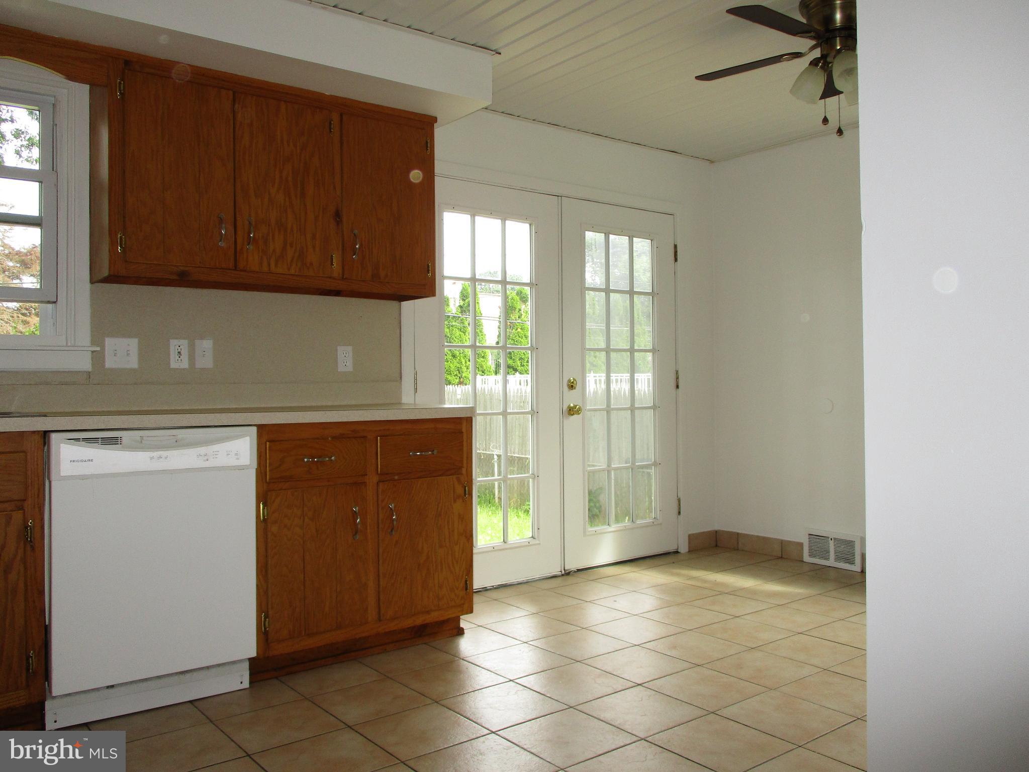 409 Goodwin Road Hatboro, PA 19040 - Photo 10 of 22 Gallery Image 10