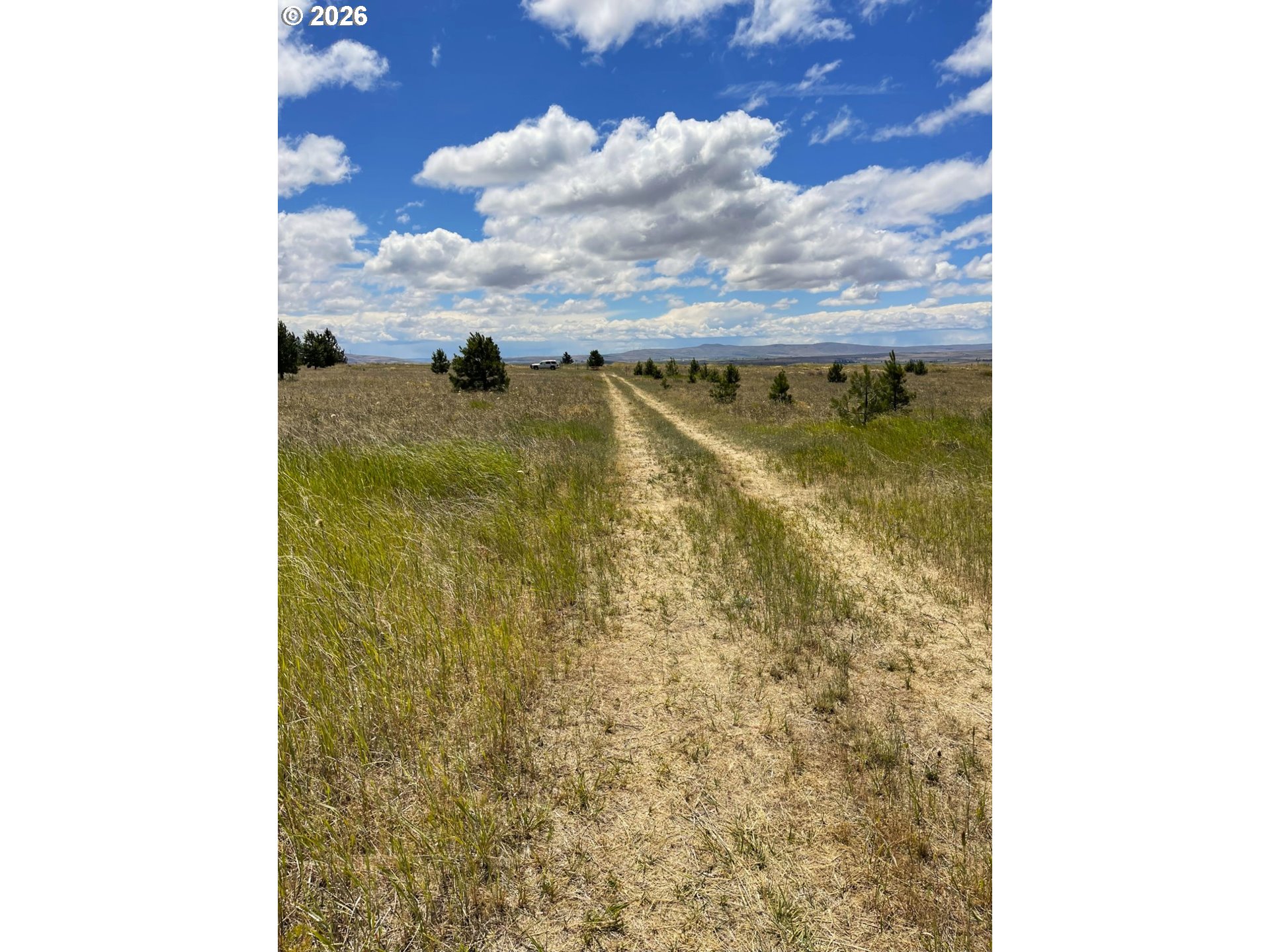 44 Wildhorse Ranch Road Goldendale, WA 98620 - Photo 11 of 42 a view of sky from window