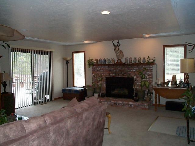 33988 Shaver Springs Road Auberry, CA 93602 - Photo 2 of 25