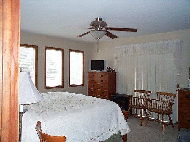 33988 Shaver Springs Road Auberry, CA 93602 - Photo 13 of 25 Master Bedroom