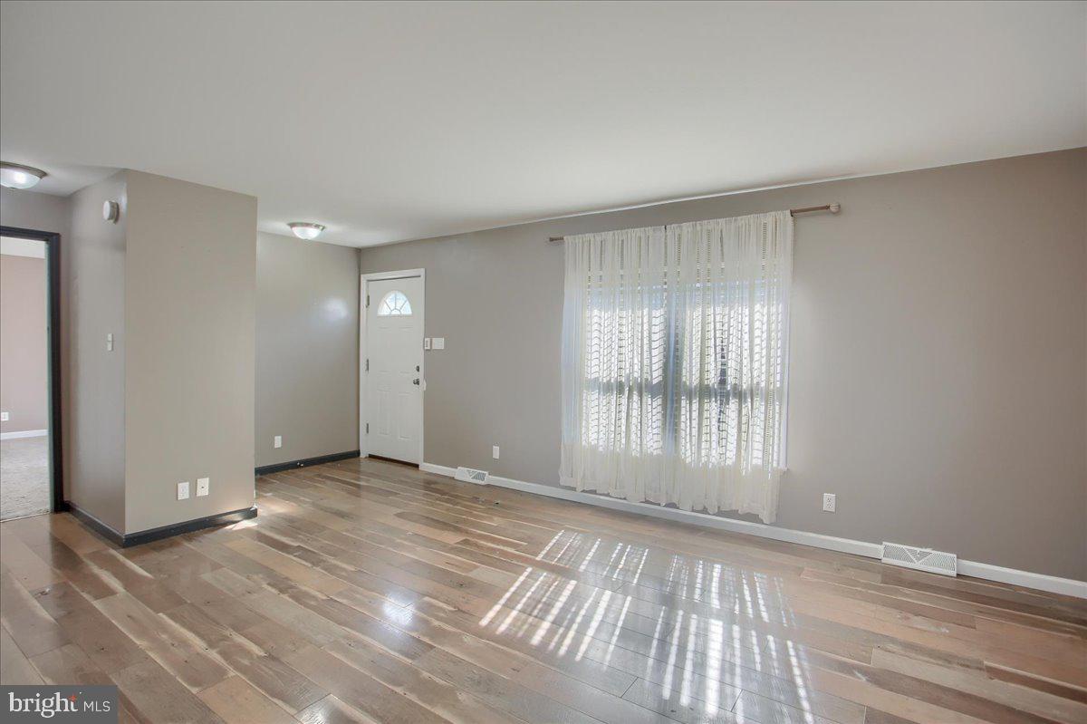 35 Shepherd Road Newville, PA 17241 - Photo 5 of 20 Gallery Image 5