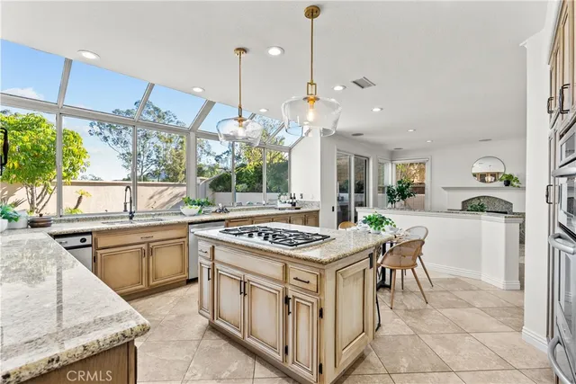 $1,785,000 | 964 South Ladan Lane, Anaheim Hills, CA 92808