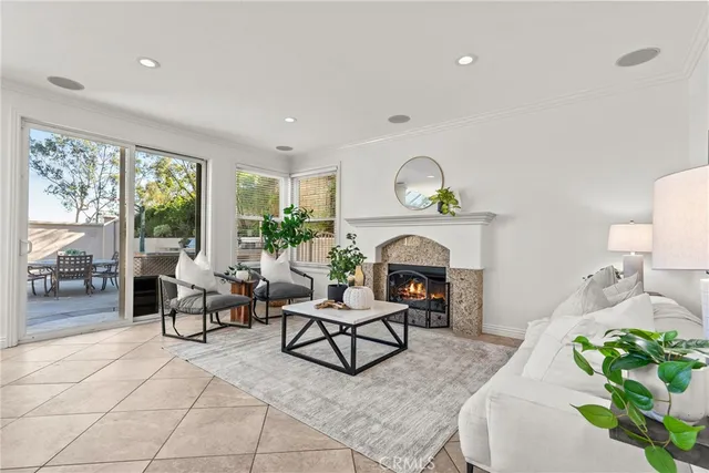 $1,785,000 | 964 South Ladan Lane, Anaheim Hills, CA 92808