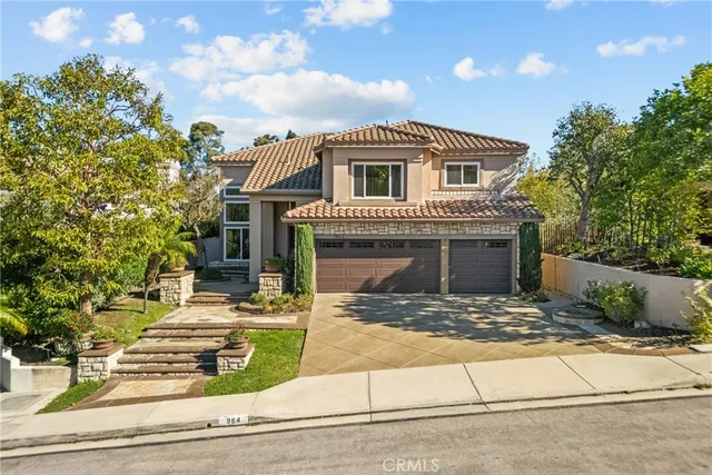 $1,785,000 | 964 South Ladan Lane, Anaheim Hills, CA 92808