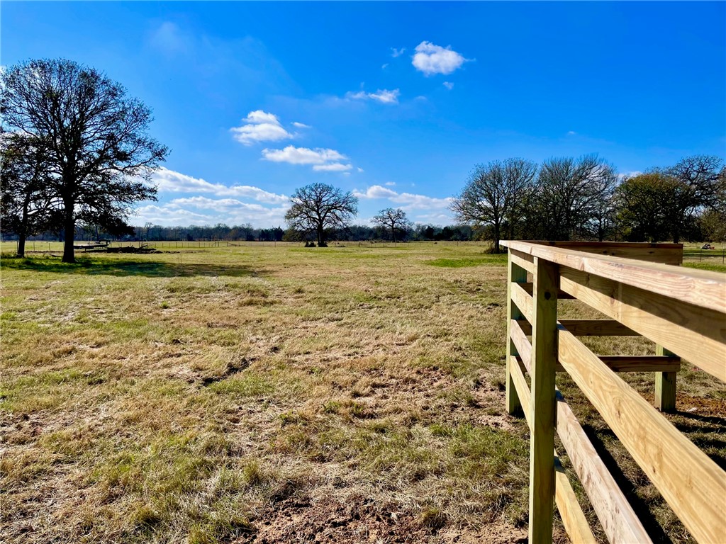 6855 Harbert Road Bryan, TX 77808 - Photo 8 of 16