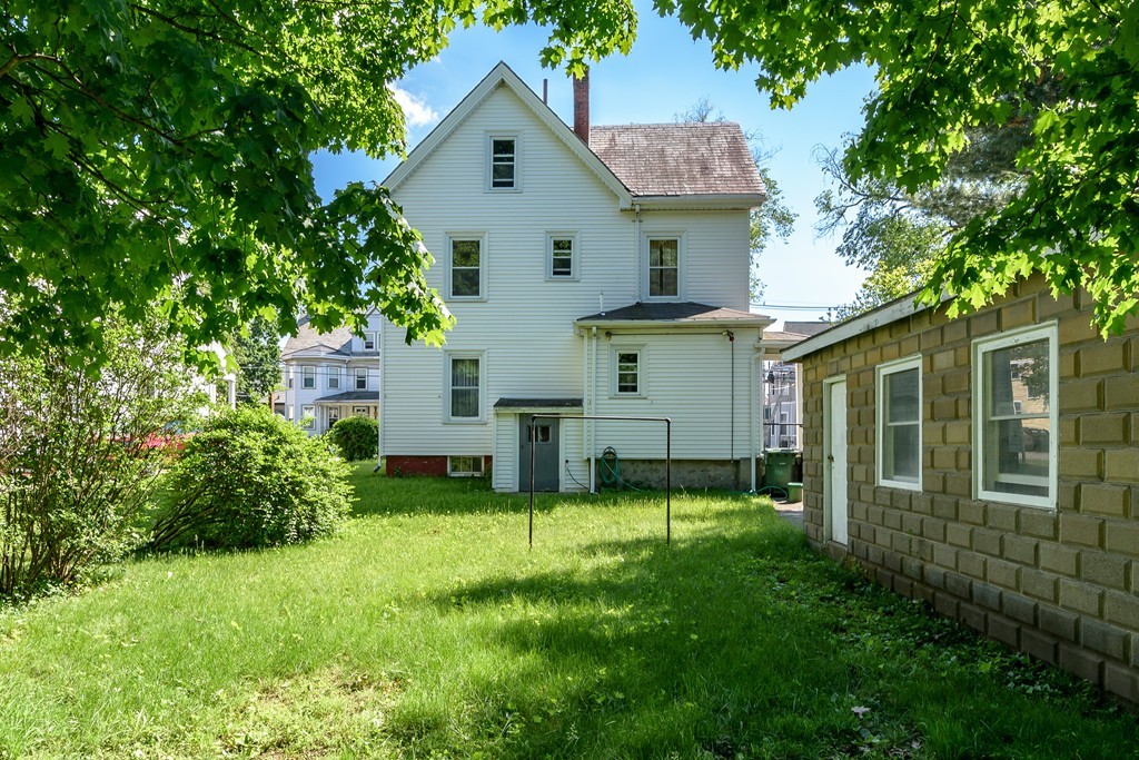 110 Riverside Street Watertown, MA 02472 - Photo 24 of 26 Gallery Image 24