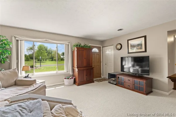 $239,900 | 28 North Hollye Drive, Corydon, IN 47112