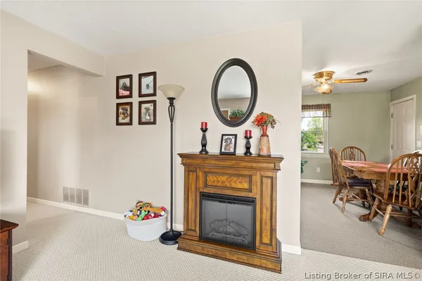 $239,900 | 28 North Hollye Drive, Corydon, IN 47112
