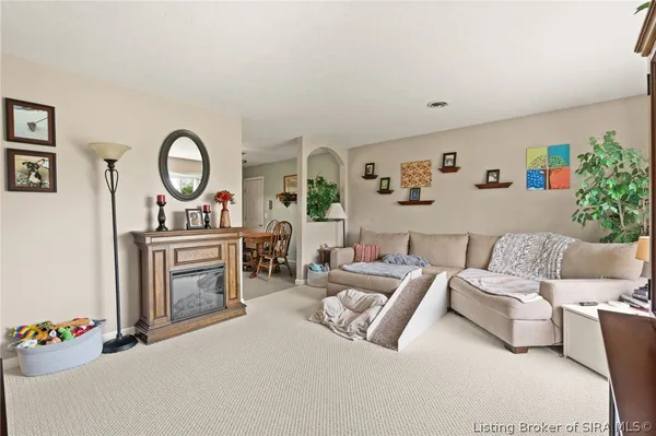 $239,900 | 28 North Hollye Drive, Corydon, IN 47112