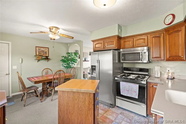 $239,900 | 28 North Hollye Drive, Corydon, IN 47112